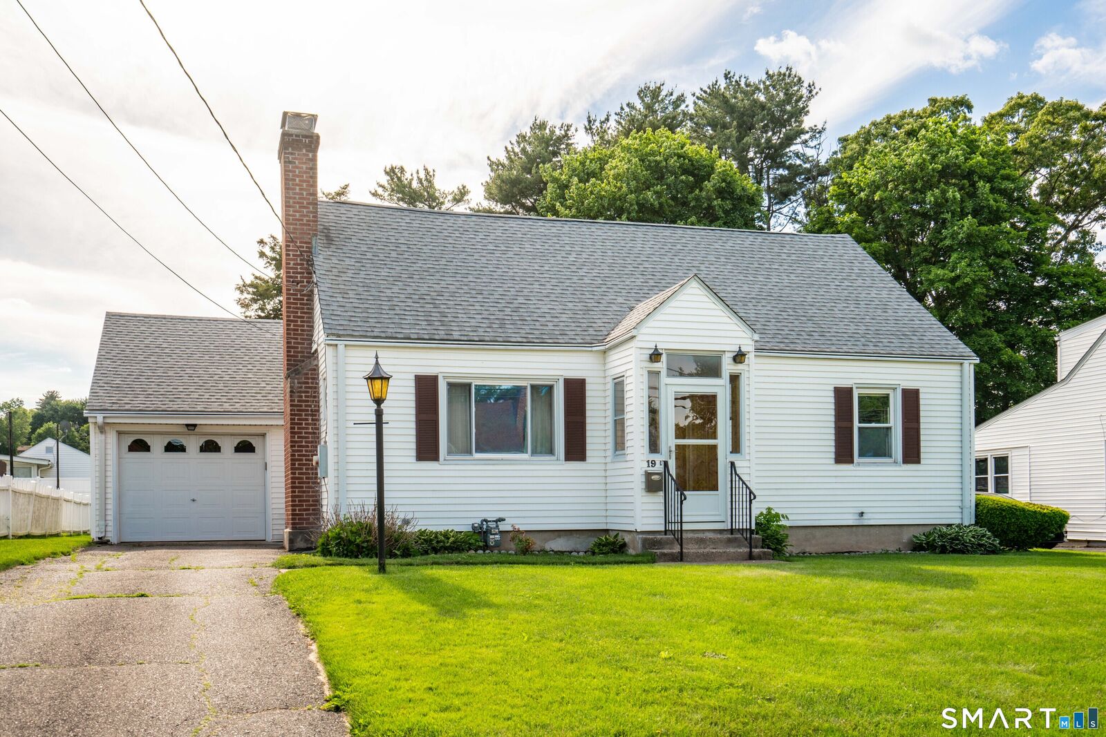 Property Photo: 19 Newgate Street CT 06110