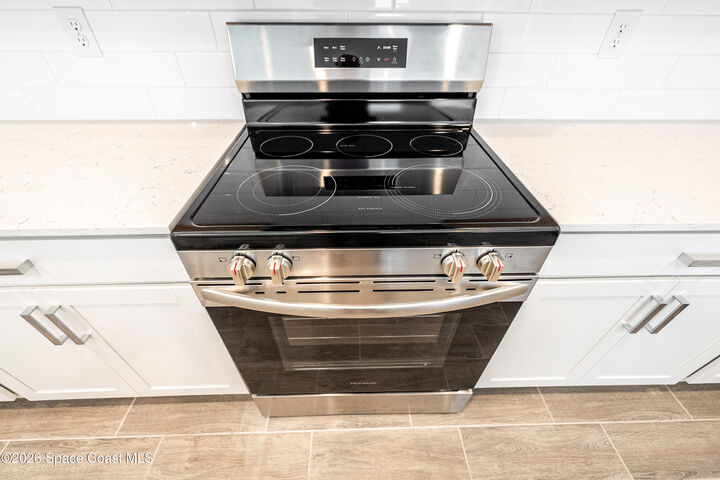 Property Photo:  1863 Antarus Drive NW  FL 32907 