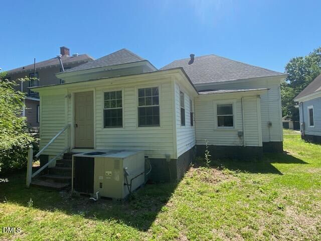 Property Photo:  330 Villa Street  NC 27804 