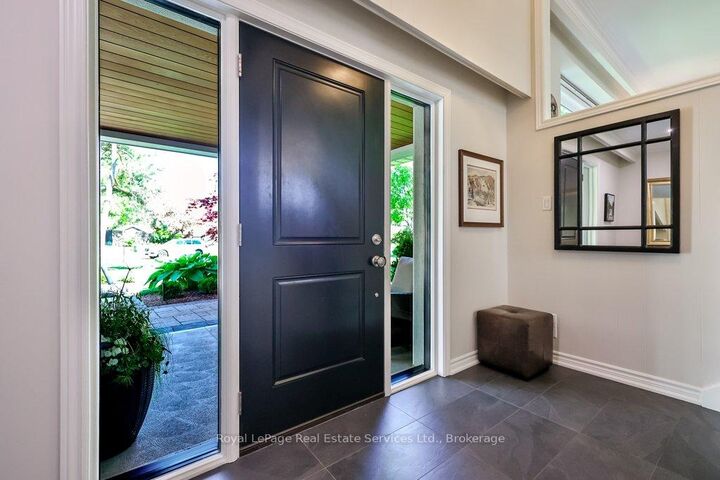 Property Photo: 1528 Warland Road ON L6L 1N5