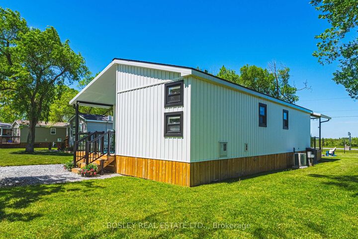 1501 Line 8 Road 522 — photo 1