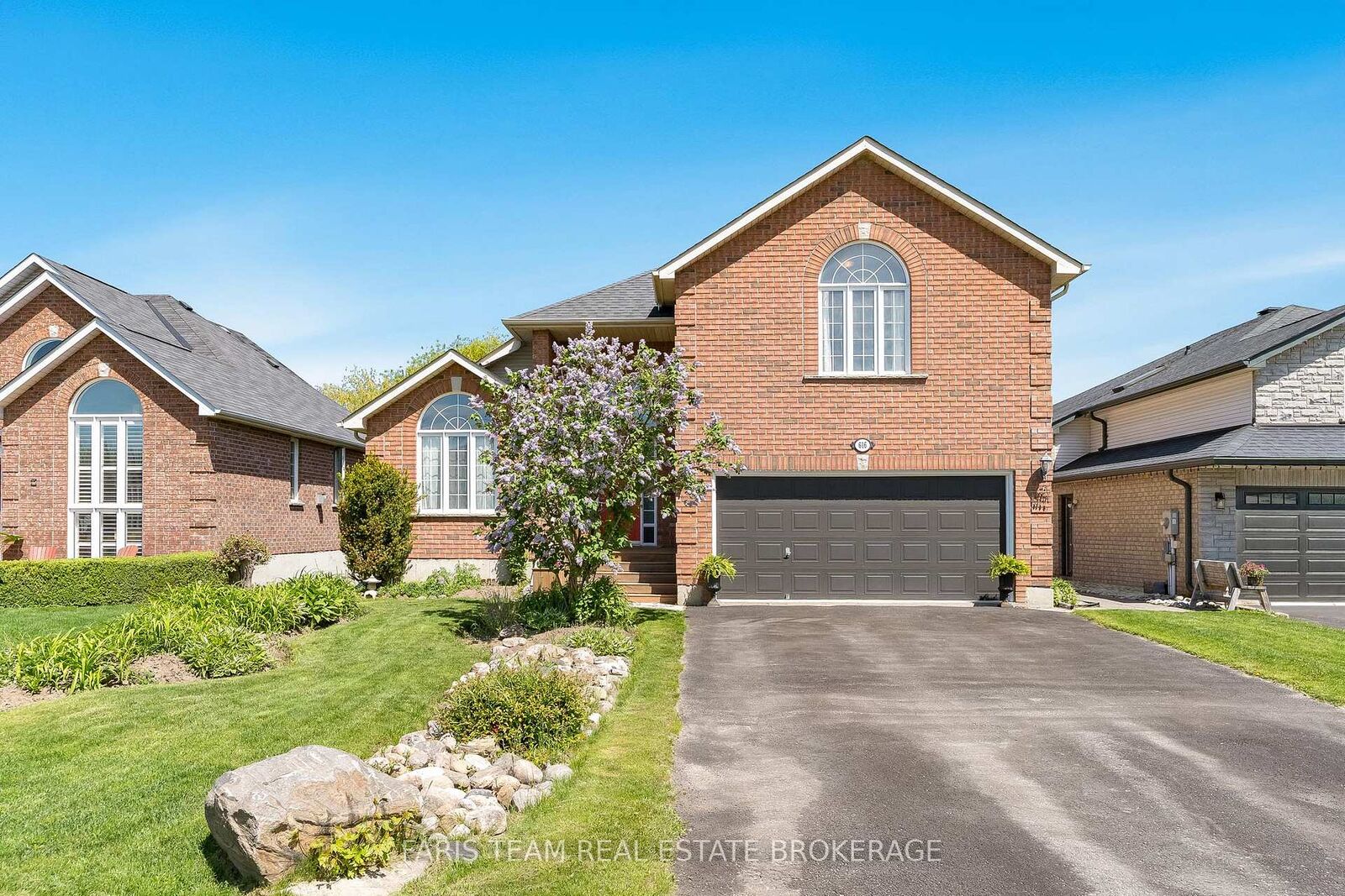 Property Photo: 616 Glen Cedar Crescent ON L9S 2J4