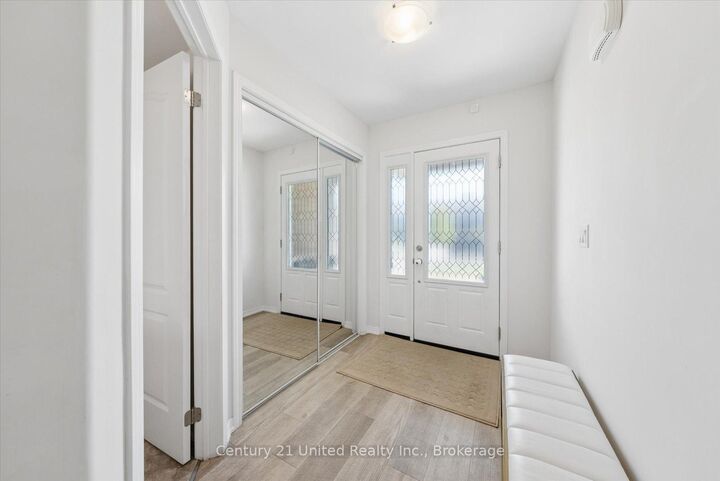 Property Photo: 1621 Hetherington Drive ON K9L 0G7