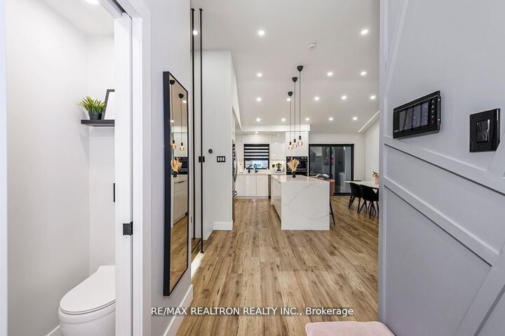 Property Photo: 174 Mountainview Road S ON L7G 4K7