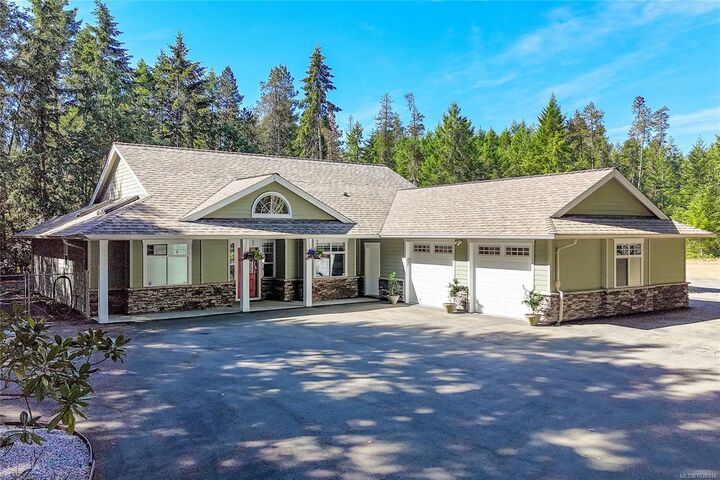 900 Rivers Edge Dr — photo 1