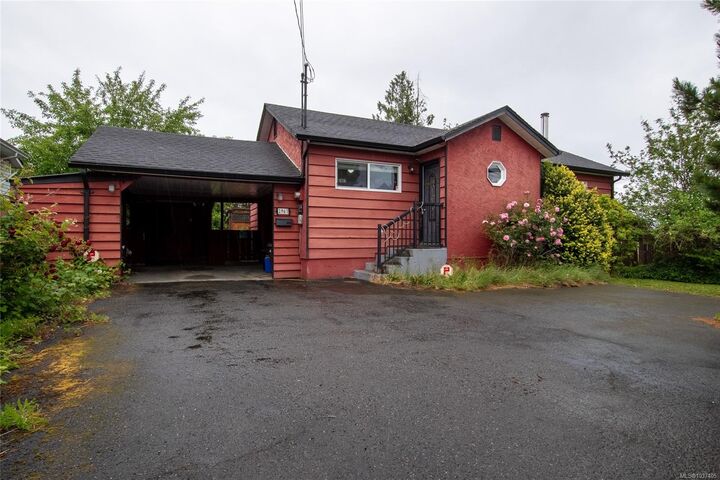 Property Photo: 2967 Sherman Rd BC V9L 2B7