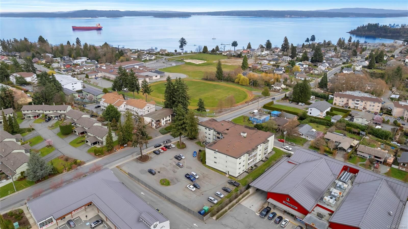 Property Photo:  3040 Pine St #304  BC V0R 1K1 