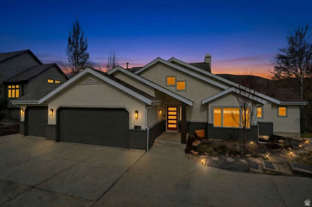 Property Photo: 3670 Lariat Rd UT 84098