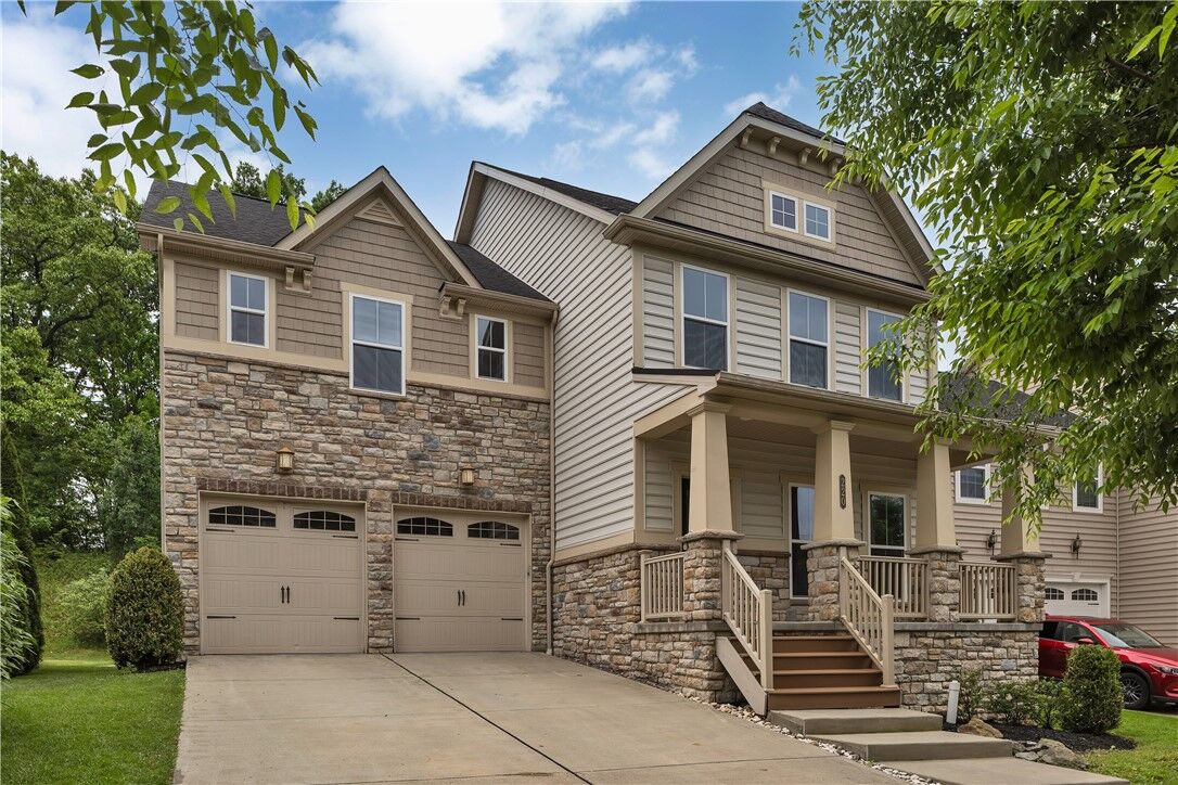 Property Photo: 220 Boardwalk Dr PA 16066