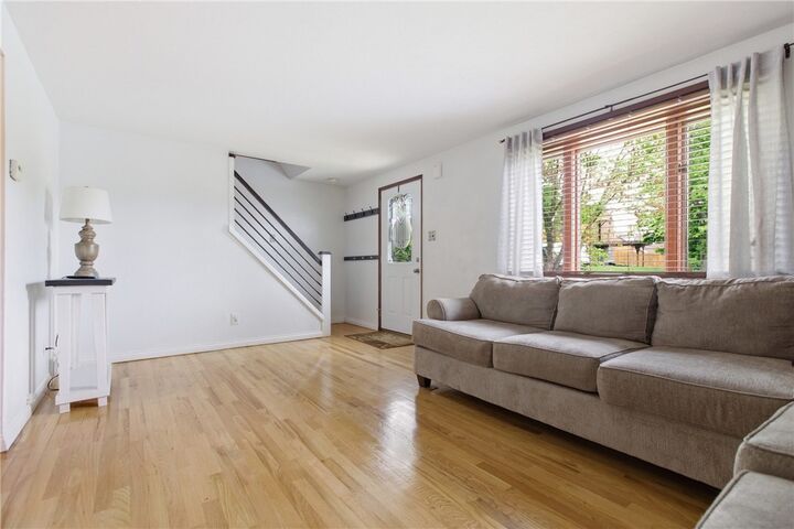 Property Photo: 1801 McCully Rd PA 15234