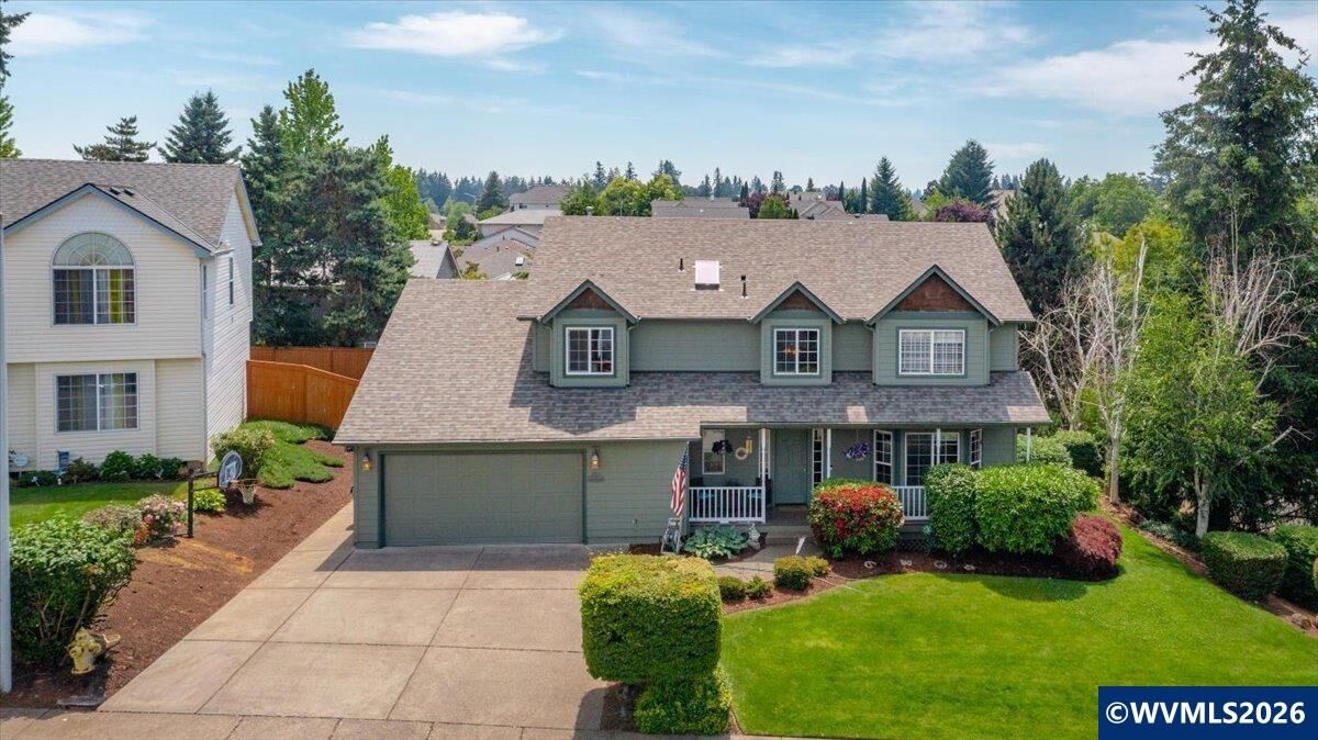 Property Photo: 2734 Cindercone Ct SE OR 97306