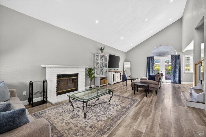 Property Photo:  808 Milsom Place  CA 95492 