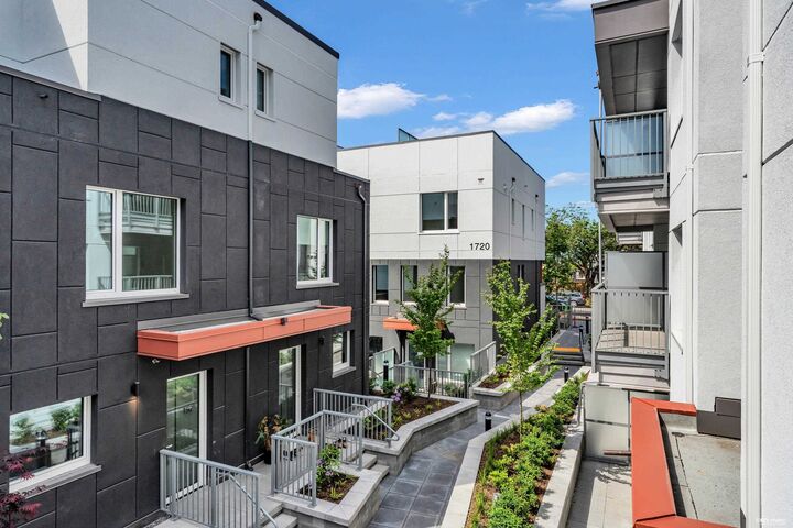2260 E 1st Avenue — photo 1