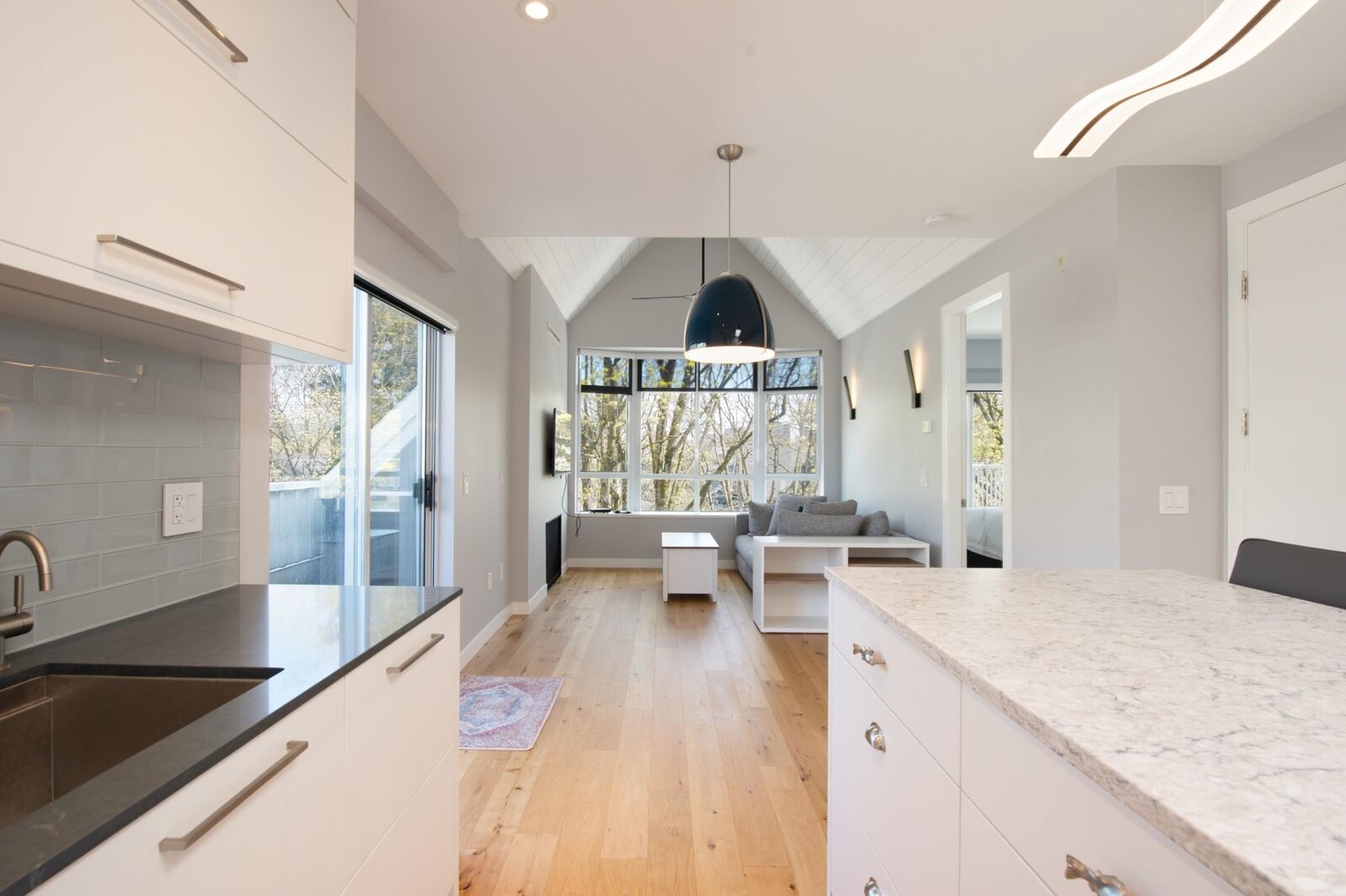 Property Photo: 2755 Maple Street 410 BC V6J 5K1