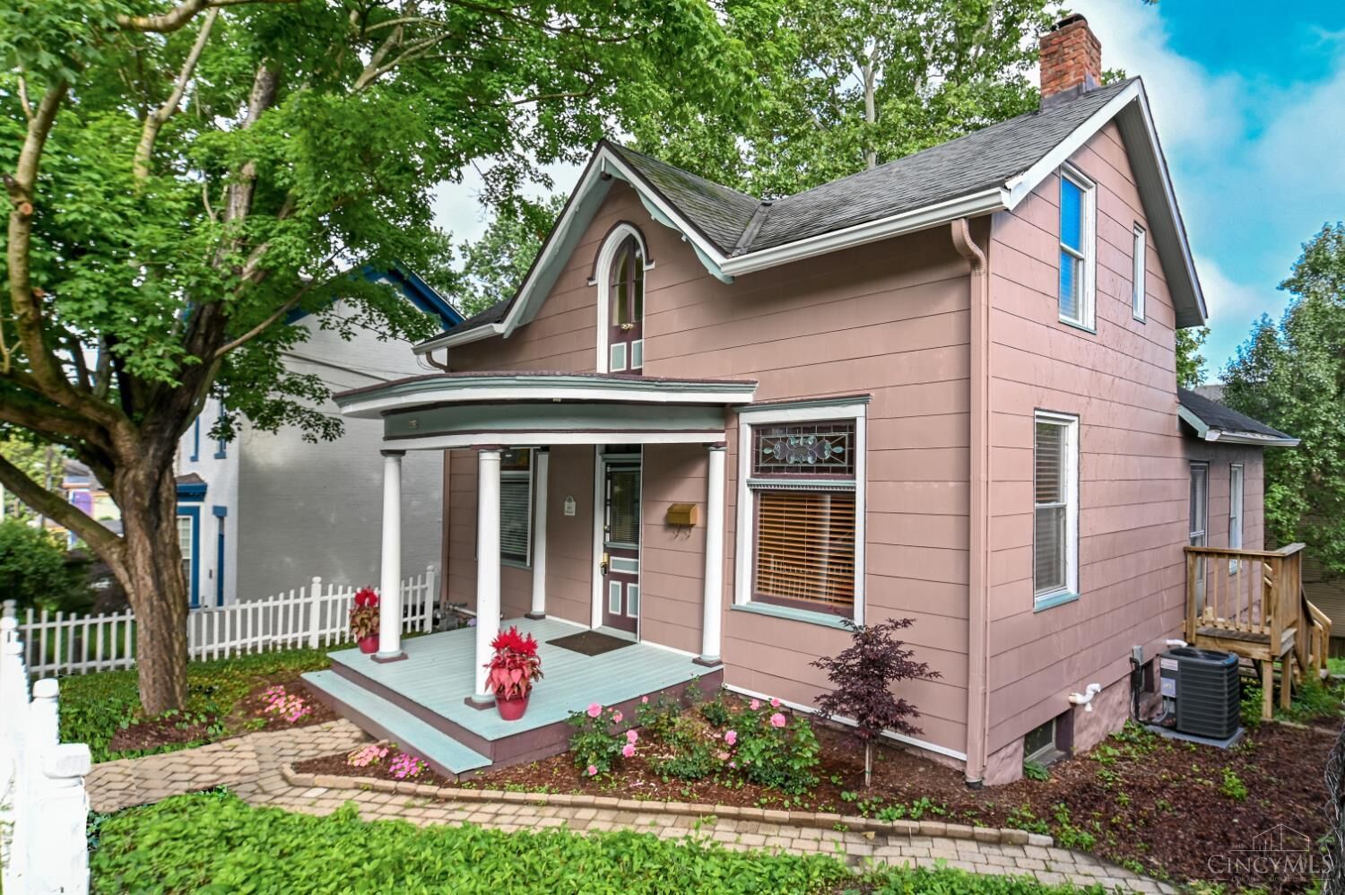 Property Photo:  415 Tusculum Avenue  OH 45226 