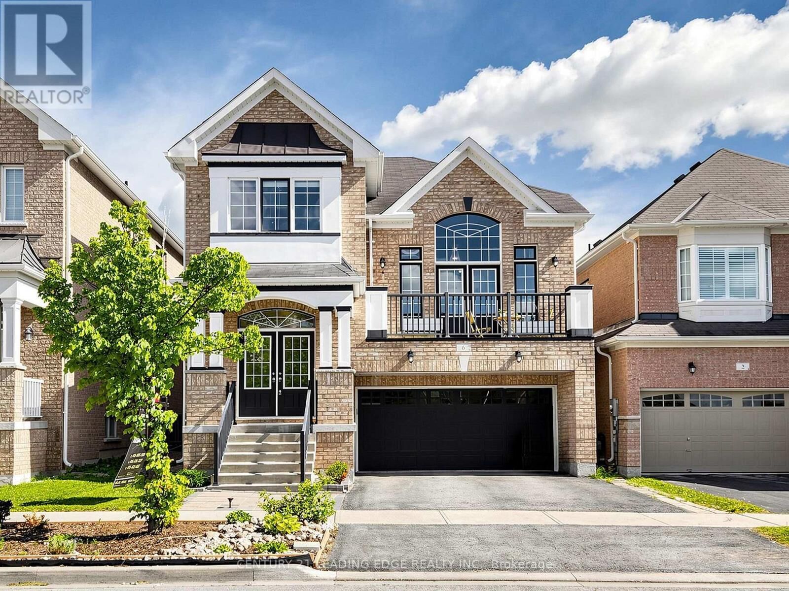 Property Photo:  6 Kellington Trail South  ON L4A 7X3 