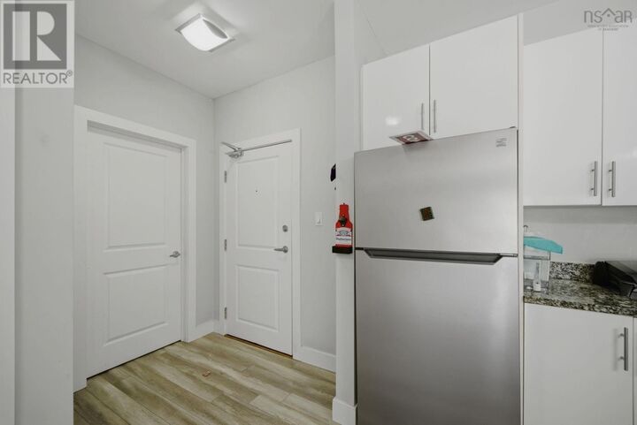 Property Photo:  119 Walker Avenue 404  NS B4C 0C5 