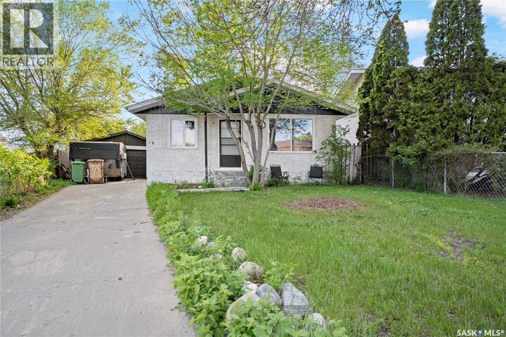 Property Photo: 18 Hyland Crescent SK S4R 7P3