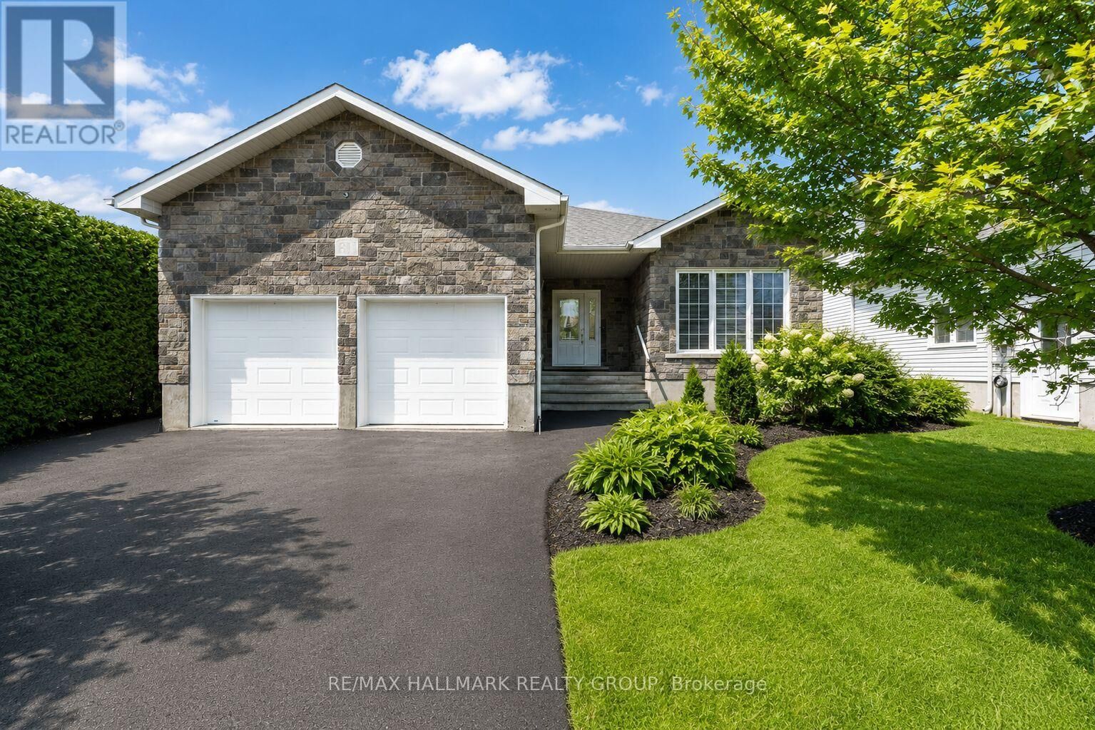 Property Photo: 81 Giroux Street ON K0A 2M0