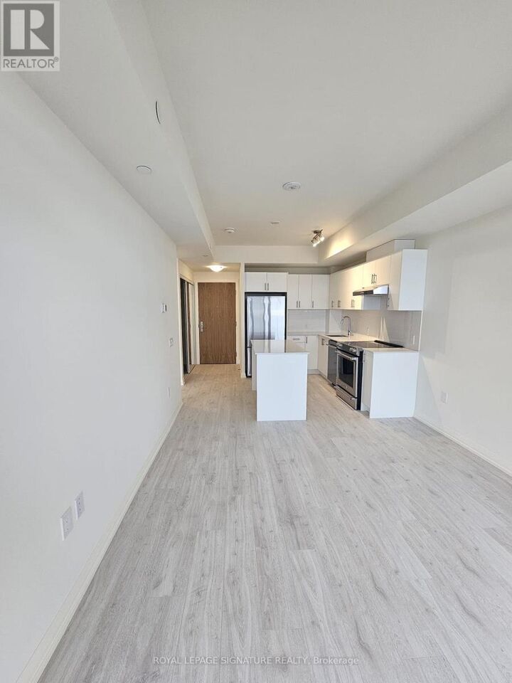 Property Photo:  27 Korda Gate 807  ON L4K 0P6 