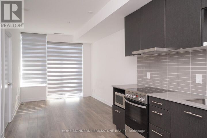 Property Photo: 365 Church Street Ph6 ON M5B 1Z9