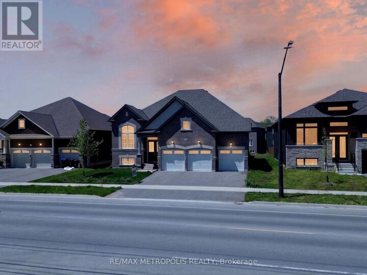 Property Photo:  298 Ramblewood Drive  ON L9Z 2B2 