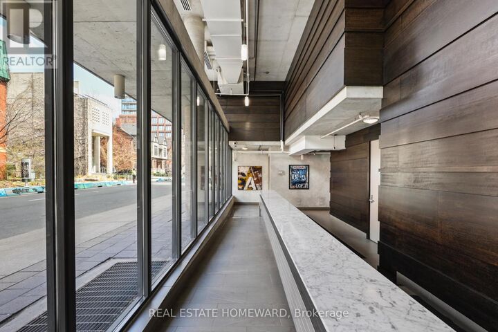 Property Photo:  533 West Richmond Street West 704  ON M5V 3Y1 