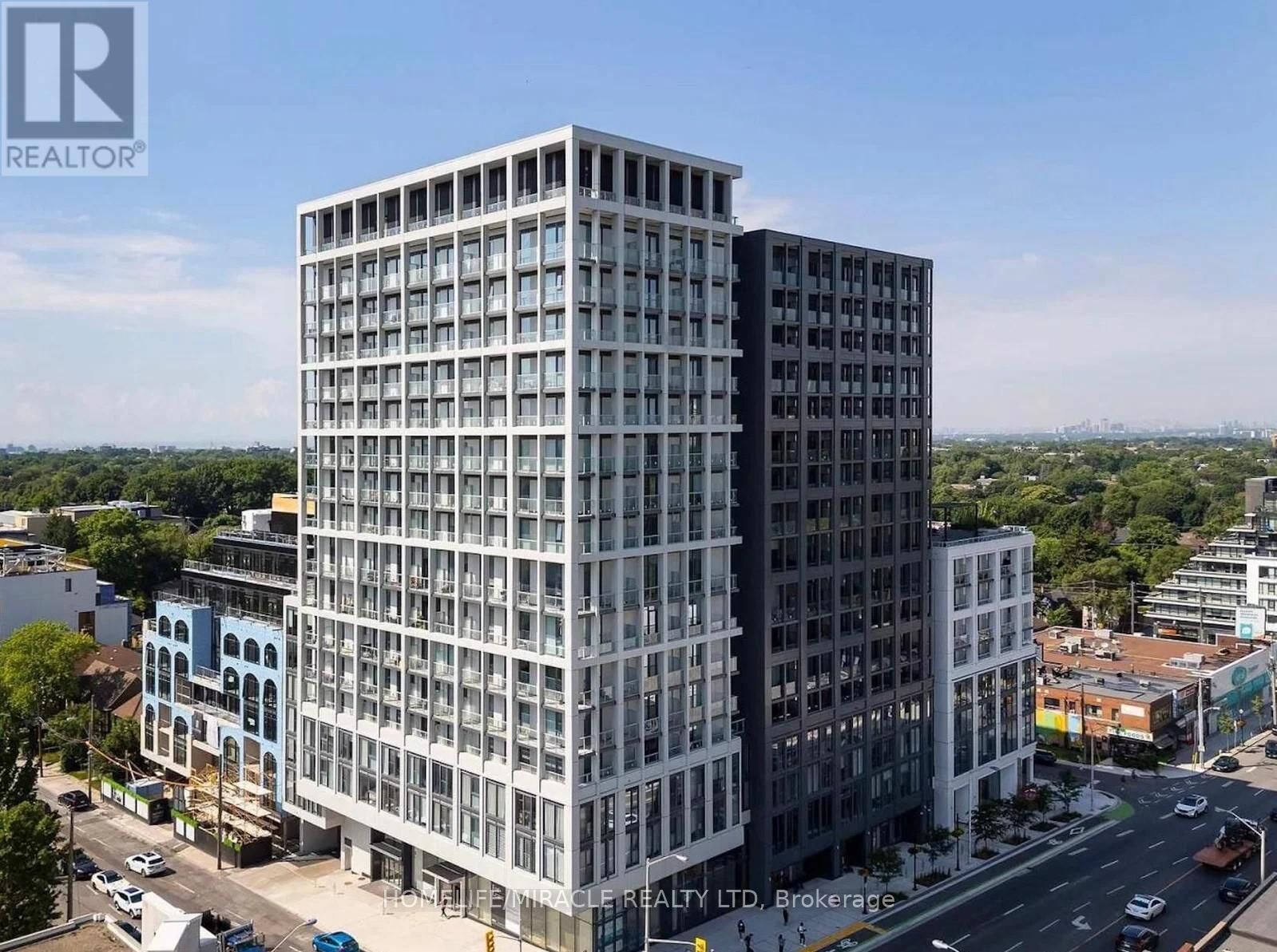 Property Photo:  2020 Bathurst Street 341  ON M5P 0A6 