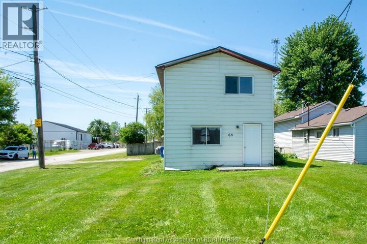 Property Photo:  68 Sass Road  ON N7M 5J4 
