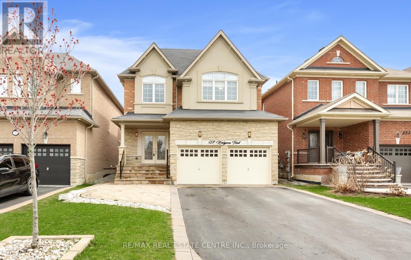 Property Photo: 157 Niagara Trail ON L7G 0H4