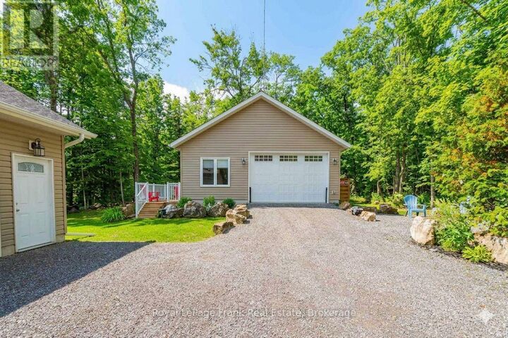 Property Photo: 25 Lakeland Avenue ON K0L 1J0