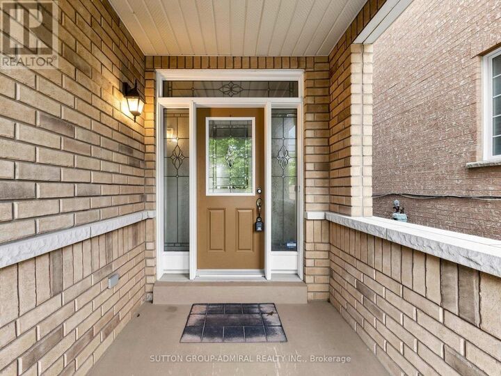 Property Photo:  84 Westolivia Trail  ON L4J 0C2 
