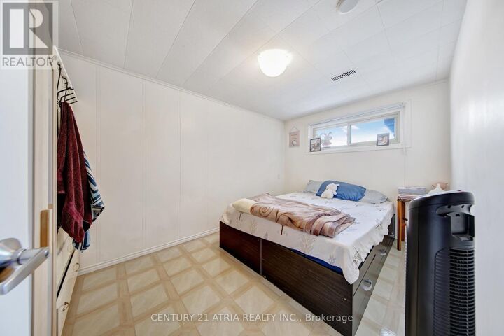 Property Photo:  43 Aragon Avenue Unit A  ON M1T 1X8 