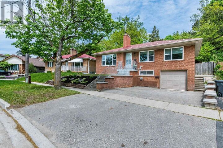 Property Photo:  39 Meadowland Drive  ON L6W 2R5 