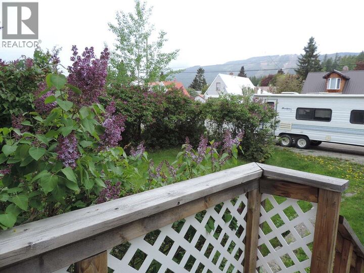 Property Photo: 623 6th Avenue BC V1A 2V8