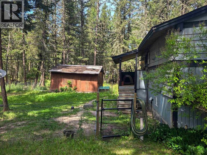 Property Photo: 4987 Smith Road BC V0K 2Z0