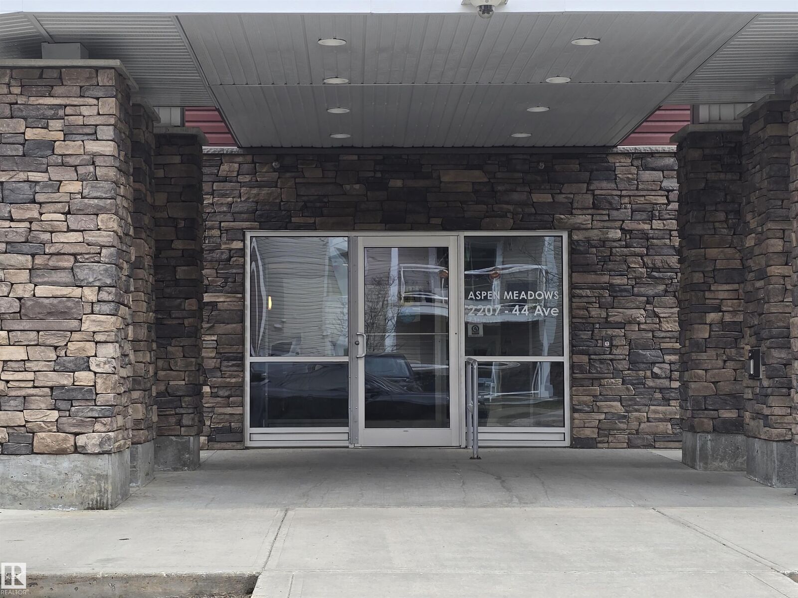 Property Photo: 2207 44 Avenue NW 314 AB T6T 0W6