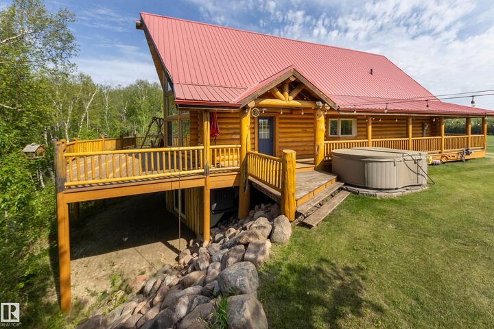 Property Photo: 3-54227 Rge Road 275 AB T8R 1Y9