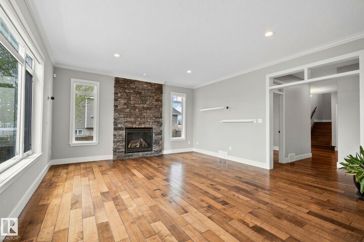 Property Photo:  9 Greenfield Wynd  AB T8L 0E3 