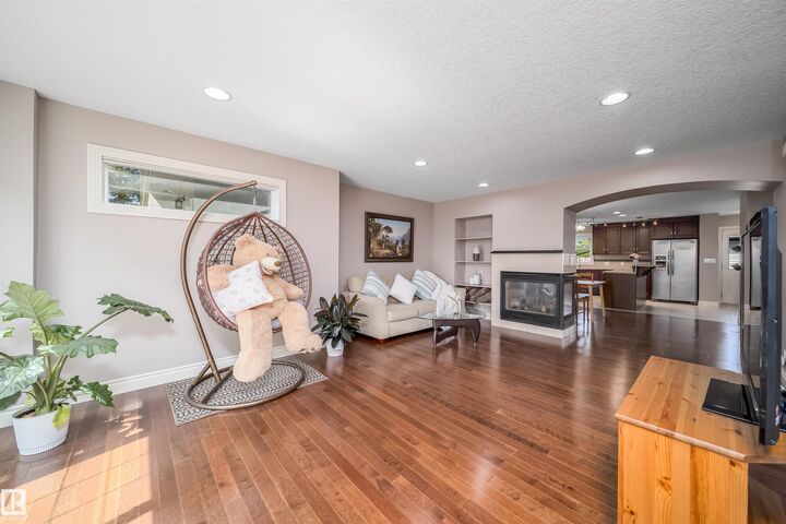 Property Photo: 11342 79 Avenue NW AB T6G 0P3