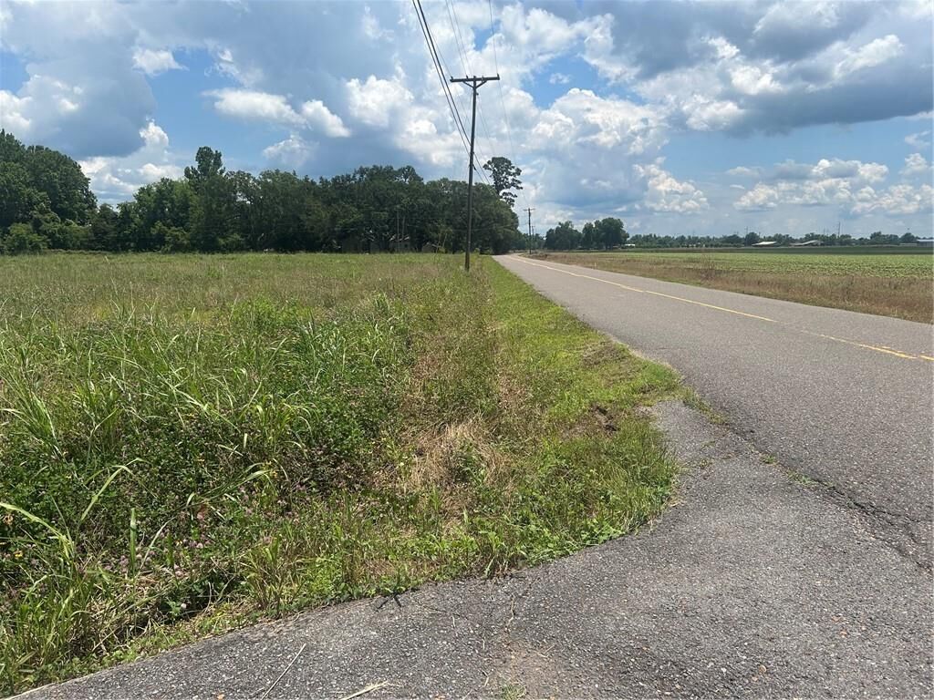 Property Photo:  Lot 1 School House Road  LA 71303 