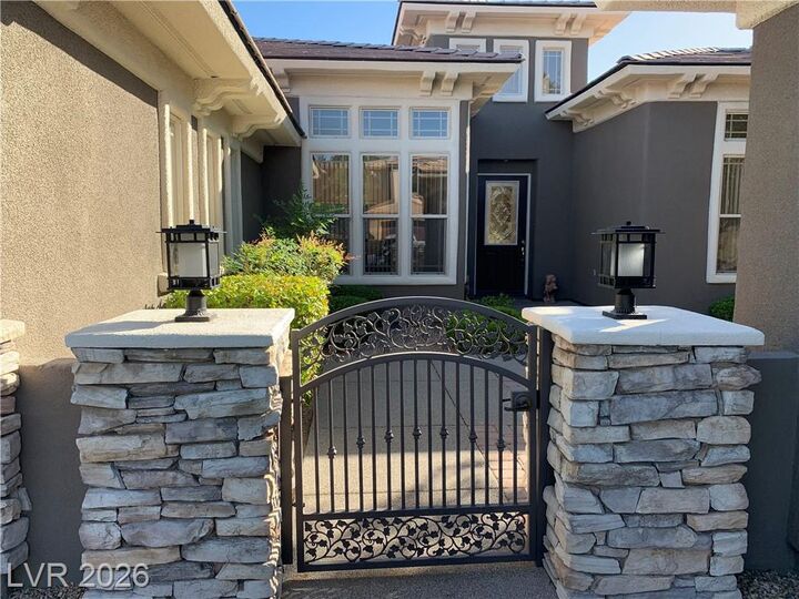 Property Photo:  27 Plum Hollow Drive  NV 89052 