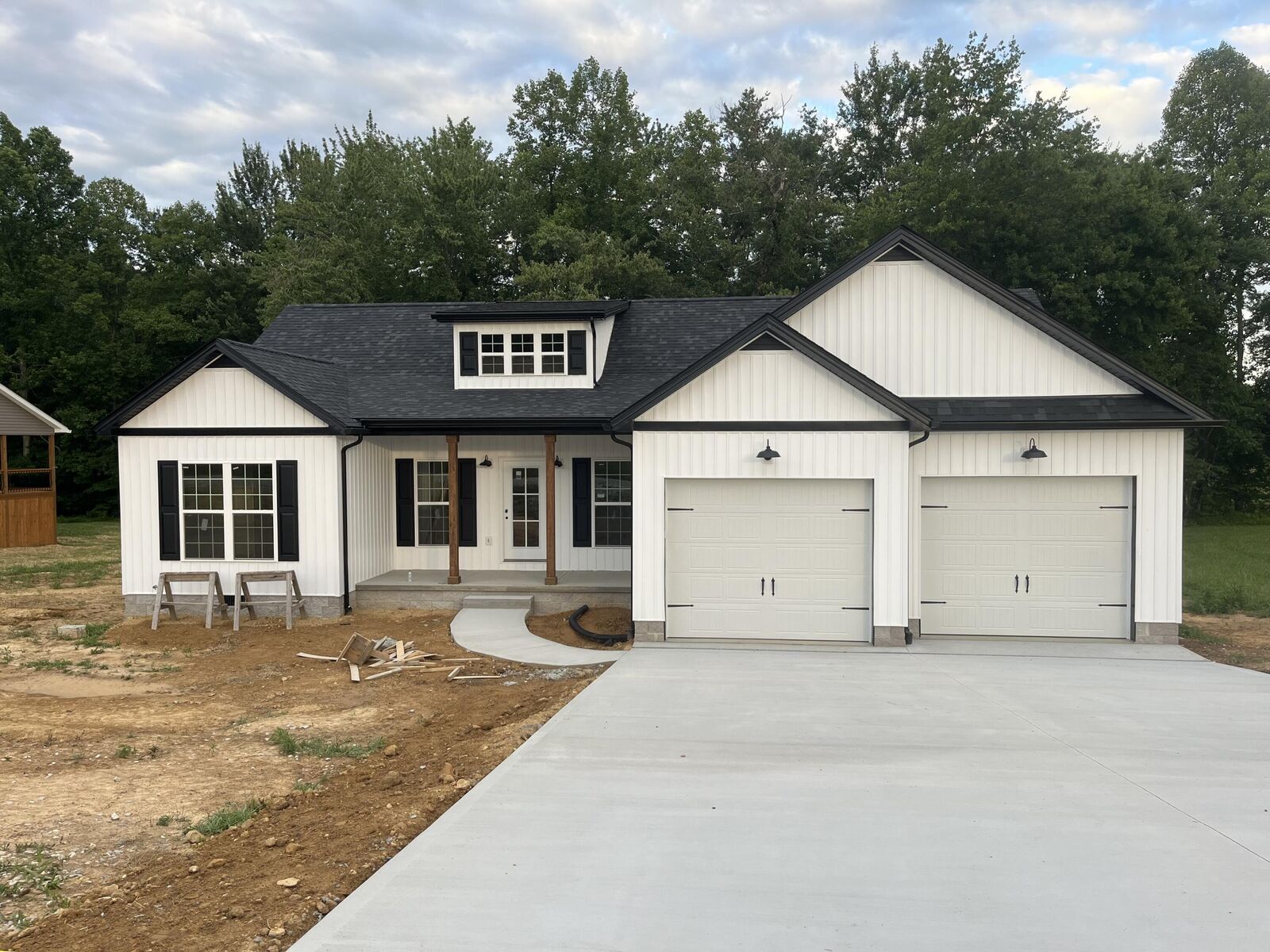 Property Photo: 148 Laredo Drive KY 40741