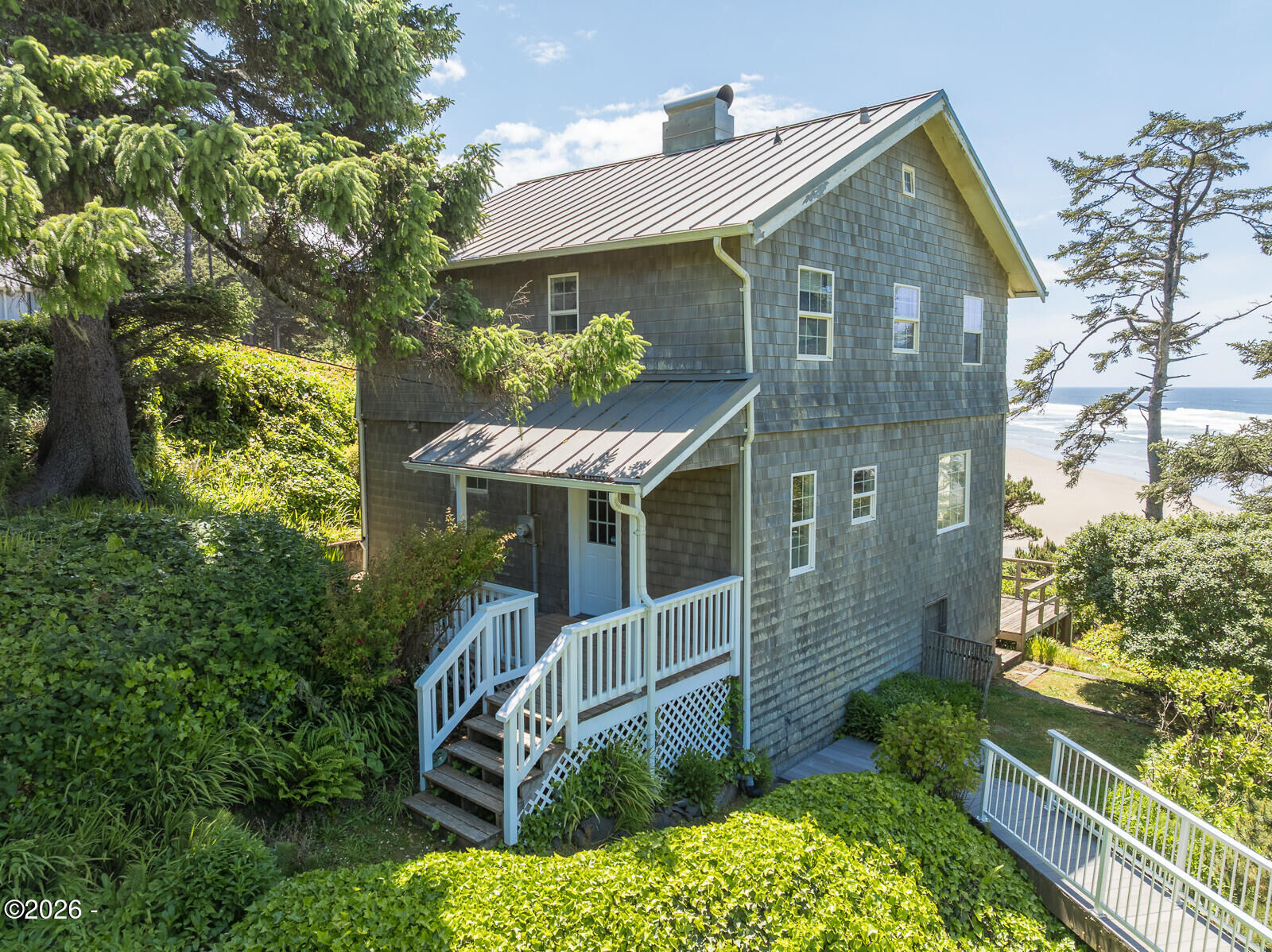 Property Photo:  5020 NW Agate Way  OR 97365 