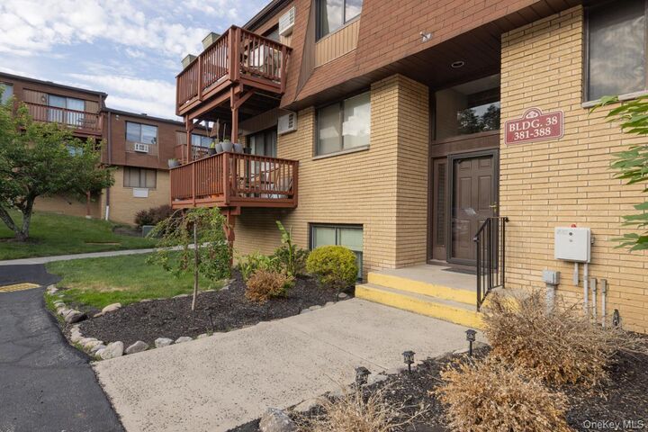 Property Photo:  386 Richard Court  NY 10970 