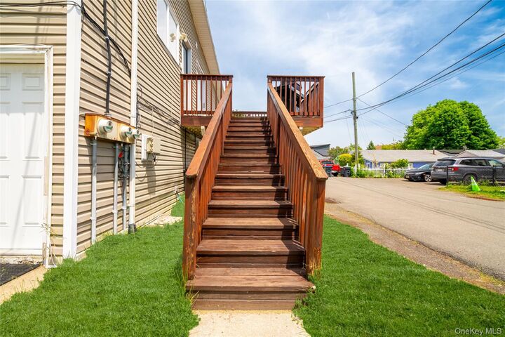 Property Photo:  58 Samsondale Avenue A  NY 10993 