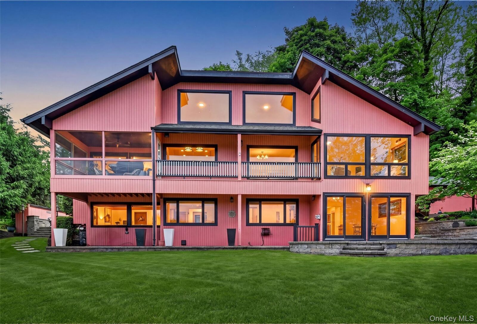 Property Photo: 4 Grandview Avenue NY 12520