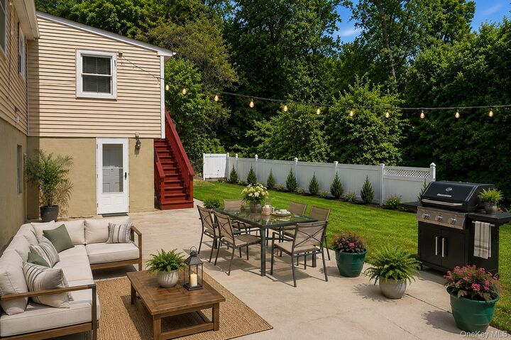 Property Photo:  44 Kent Road  NY 10603 