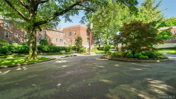 Property Photo:  320 Palmer Terrace 2B  NY 10543 