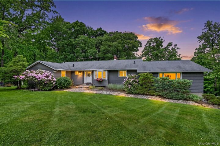 Property Photo:  8 Mountain Brook Road  NY 12518 